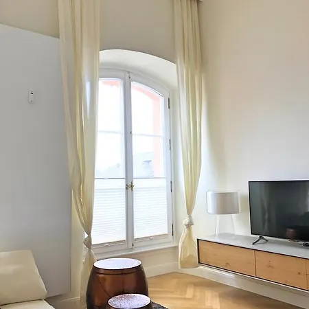 شقة أوستينير هوف باي ذا أبارتمنت سويت *