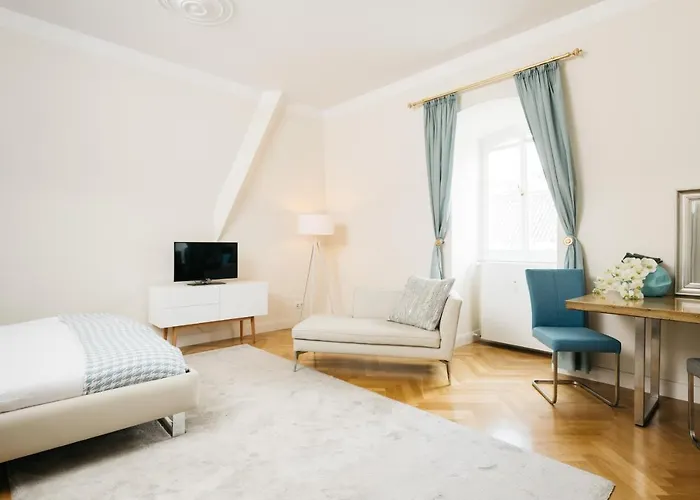 Osteiner Hof By The