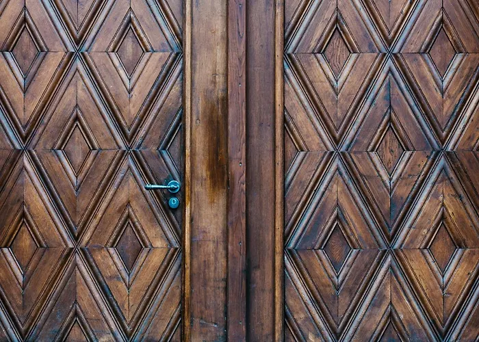 奥斯特纳霍夫套房公寓 * 美因茨